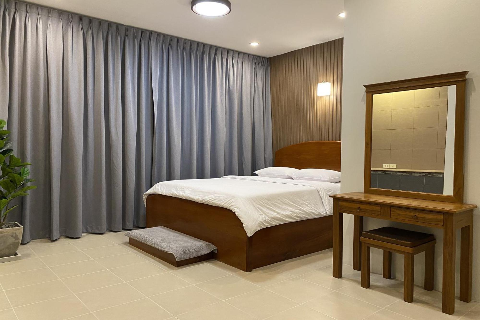 Sanaepatan Home Resort - เสน่ห์ป่าตาล โฮม รีสอร์ต Ban Buak Khang ภายนอก รูปภาพ