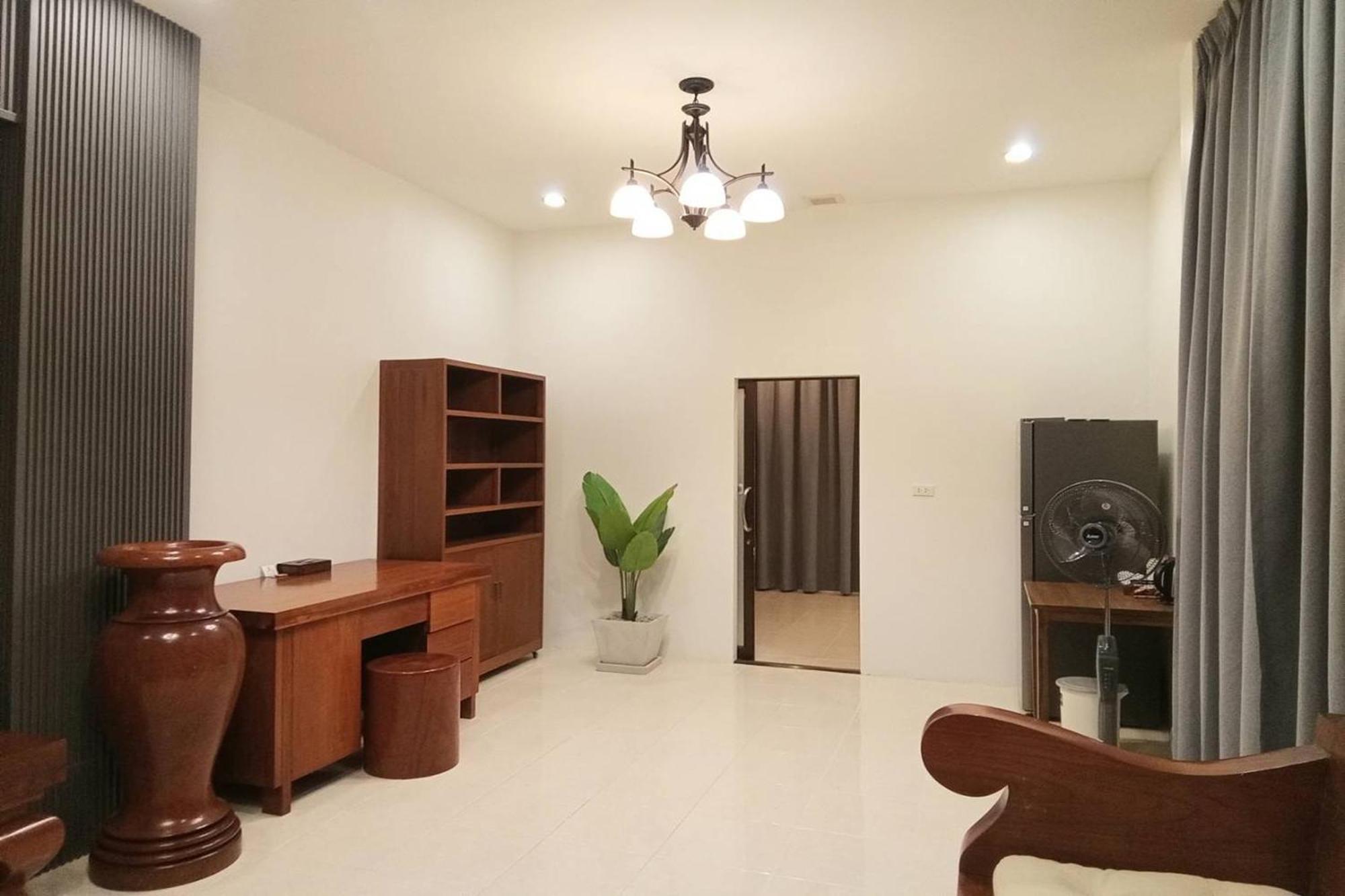 Sanaepatan Home Resort - เสน่ห์ป่าตาล โฮม รีสอร์ต Ban Buak Khang ภายนอก รูปภาพ