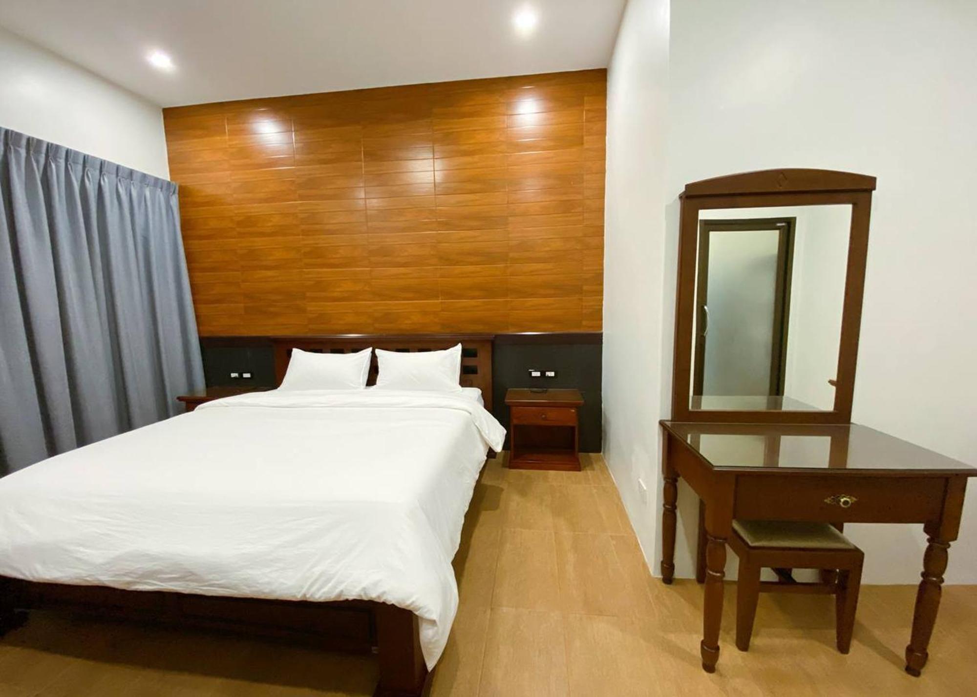 Sanaepatan Home Resort - เสน่ห์ป่าตาล โฮม รีสอร์ต Ban Buak Khang ภายนอก รูปภาพ