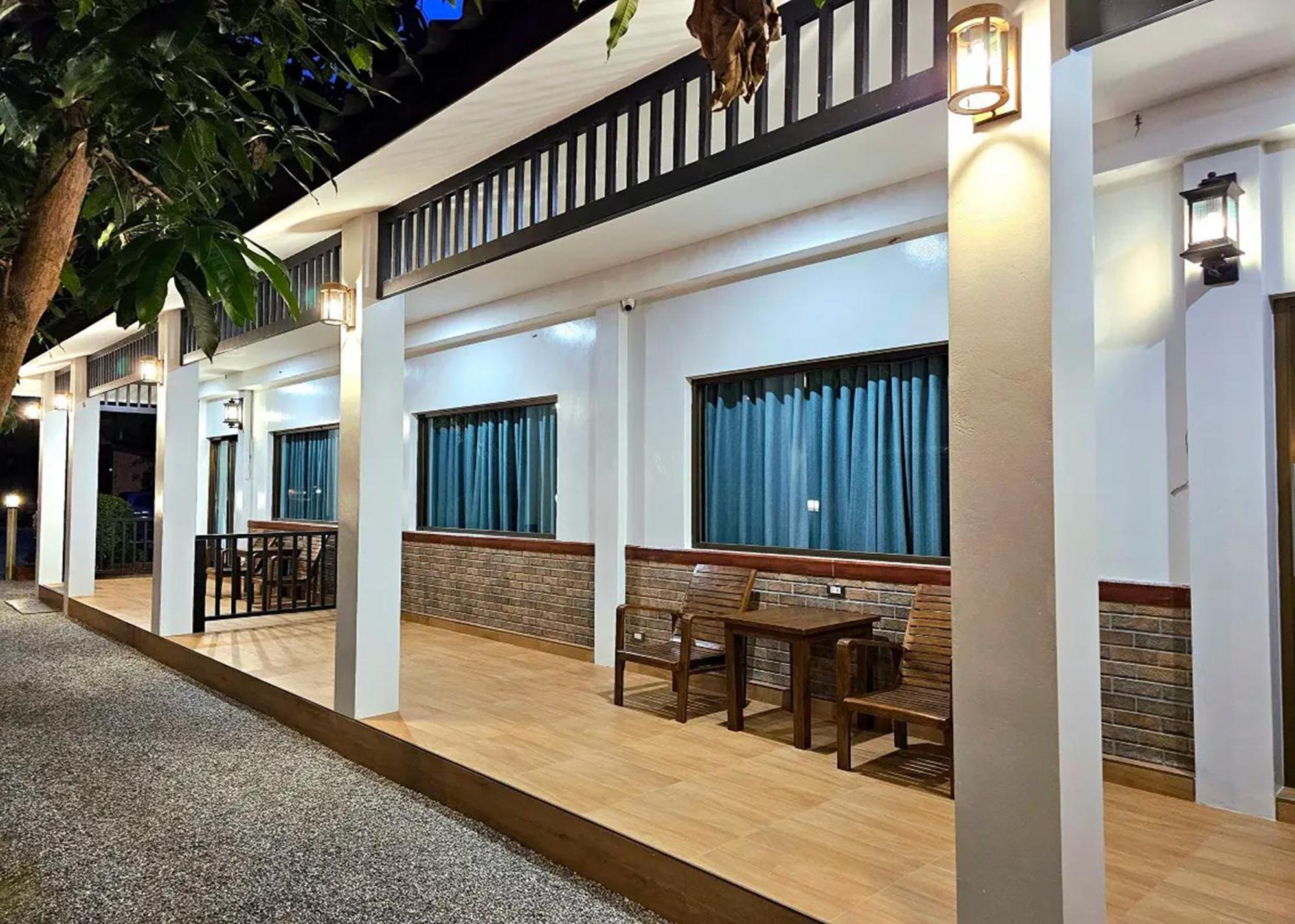 Sanaepatan Home Resort - เสน่ห์ป่าตาล โฮม รีสอร์ต Ban Buak Khang ภายนอก รูปภาพ